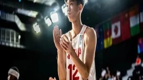 2026英超首轮独家解析体育博彩：罗杰斯引领进攻，创造机会独步青云